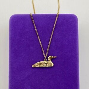 💛 Vintage Gold-Tone Duck Pendant Necklace | Detailed Waterbird Charm Jewelry